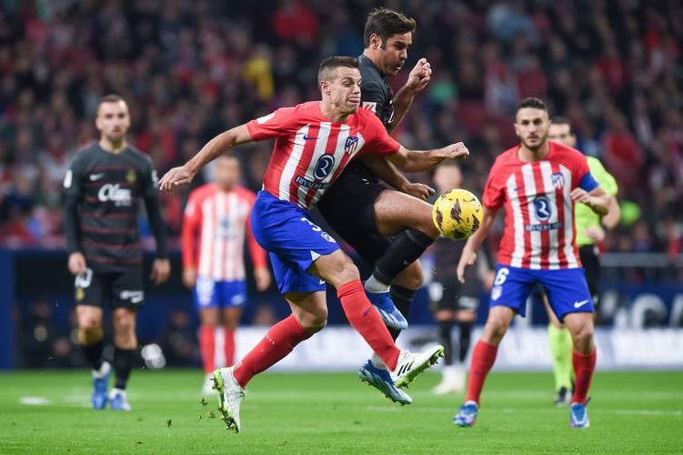 卡拉格评英超17轮过后最佳阵：阿森纳3人，哈兰德B费在列（卡拉格评英超17轮最佳阵容：阿森纳三人入选，哈兰德与B费在列）