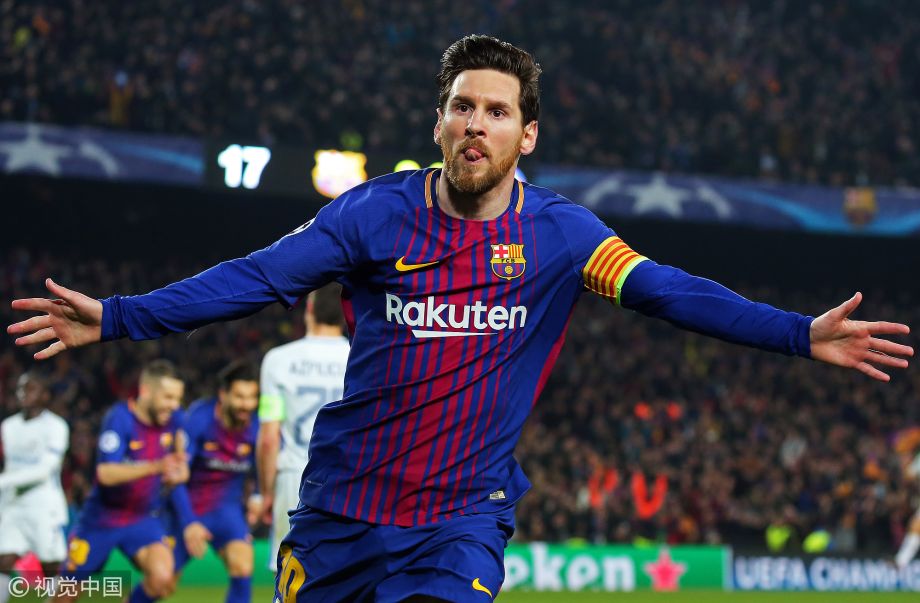 关键球打成后教练激动怒吼（关键球命中，主帅激动怒吼）