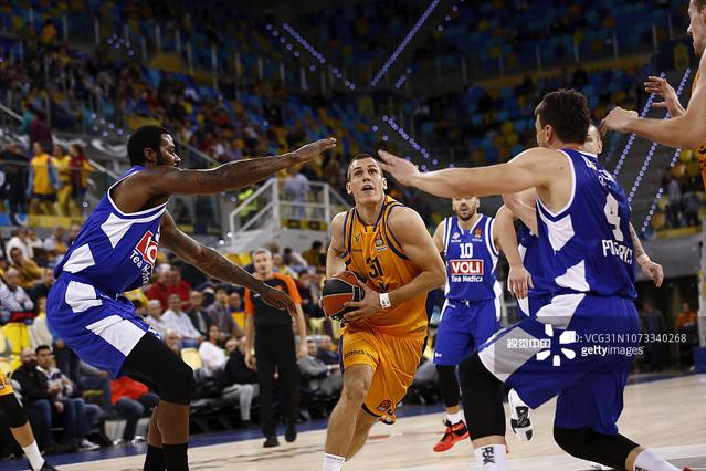 足协评议：嘉定汇龙红牌被错判；全运会山东进球应无效（足协通报：嘉定汇龙红牌判罚有误，全运会山东进球应判无效）