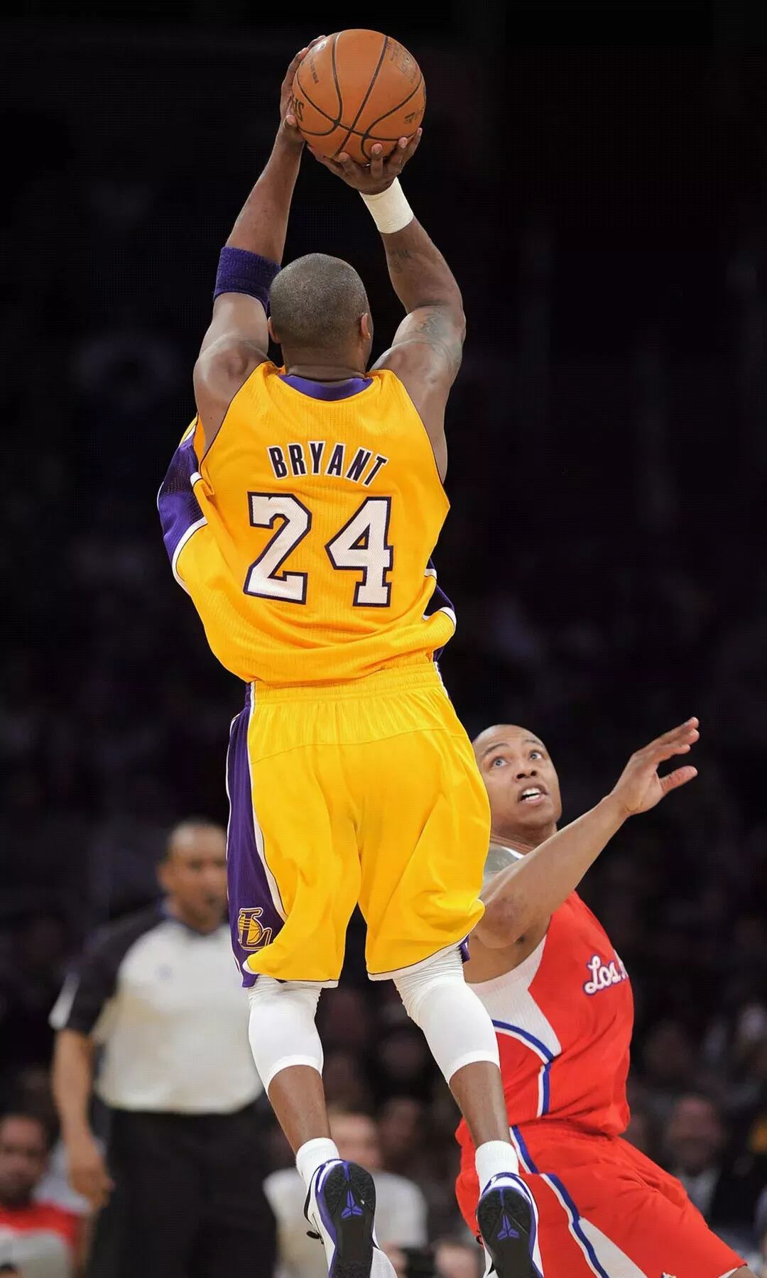 川崎前锋官方：效力10年的40岁韩国前国门郑成龙将自由身离队（川崎前锋官宣：40岁韩国前国门郑成龙十年效力后将以自由身离队）