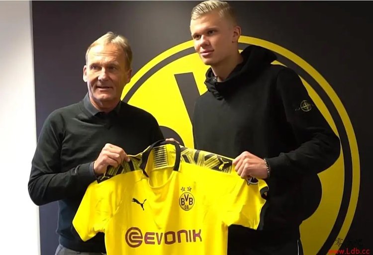 杜兰特谈输球：失误是主要原因，浓眉今天很有侵略性很难限制（杜兰特谈败因：失误致命，浓眉侵略性十足难以限制）