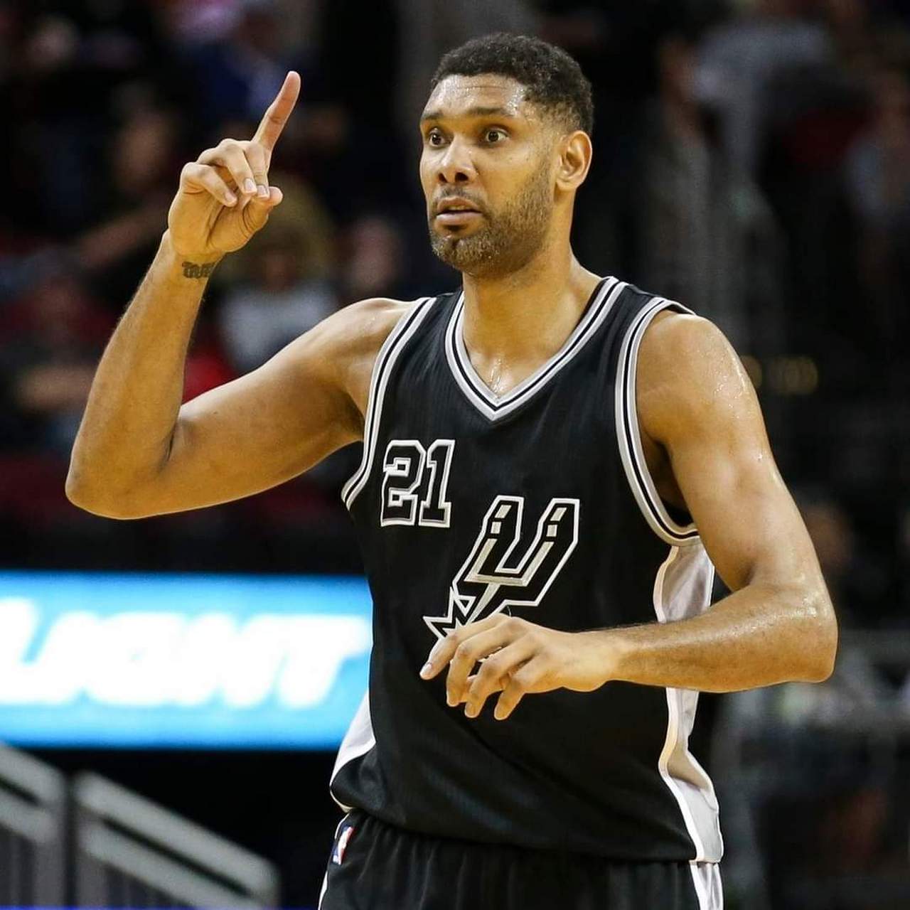 德转西甲最贵阵容：姆巴佩、亚马尔领衔，中前场全部身价过亿（德转评选西甲最贵阵容：姆巴佩、亚马尔领衔，中前场球员清一色身价破亿）