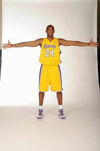 啥啥都完了！邹市明亏光2亿后，冉莹颖还亲手撕碎他最后的体面！（邹市明疑亏损2亿后，冉莹颖举动再掀体面之争）